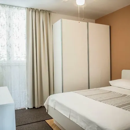 Beach Apartamento Omiš